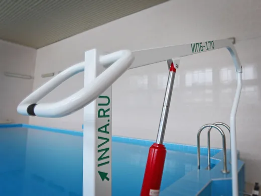 подъемник для бассейна ИПБ 170 Г